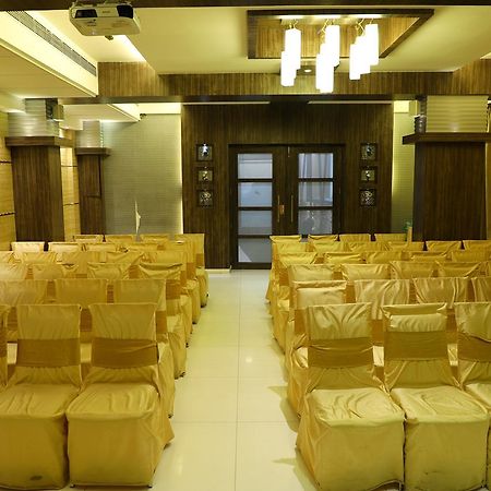 Hotel Alka Residency Thane Zewnętrze zdjęcie