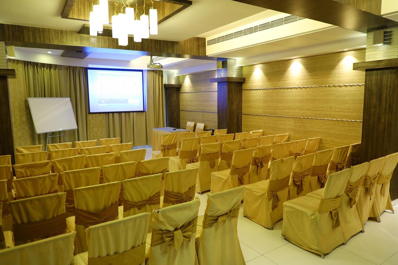 Hotel Alka Residency Thane Zewnętrze zdjęcie